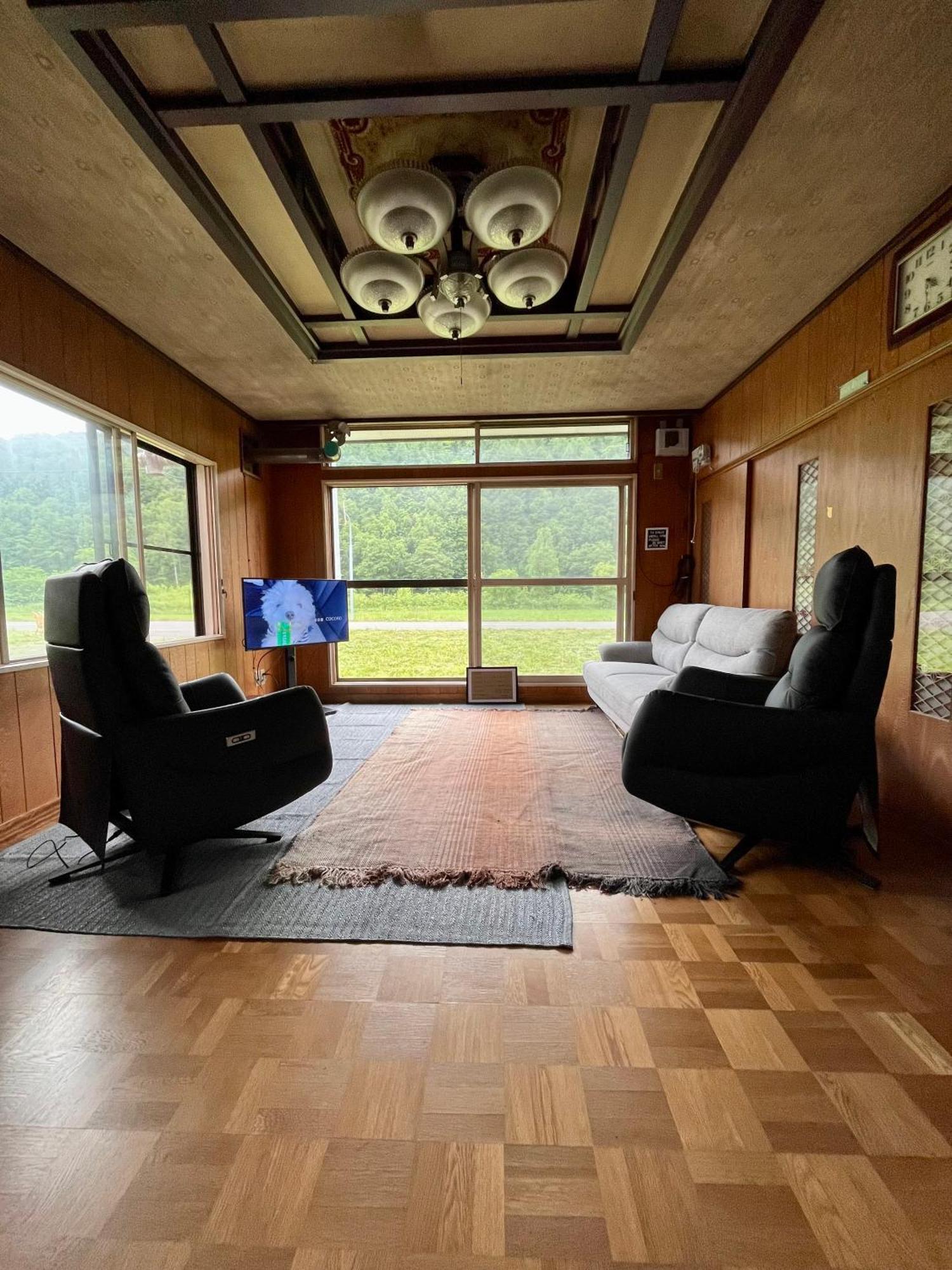 Sound Garden Biei, Cricket Guest House Екстериор снимка